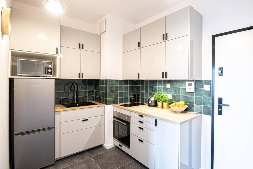 Apartament With Garden Bezplatny Parking !!! Краков Экстерьер фото